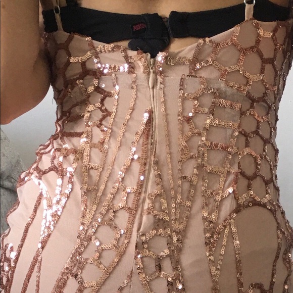 Fashion nova gold sequence dress 😌 - Picture 2 of 3